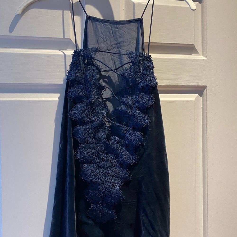cami nyc velvet top. rarely worn and in good condition